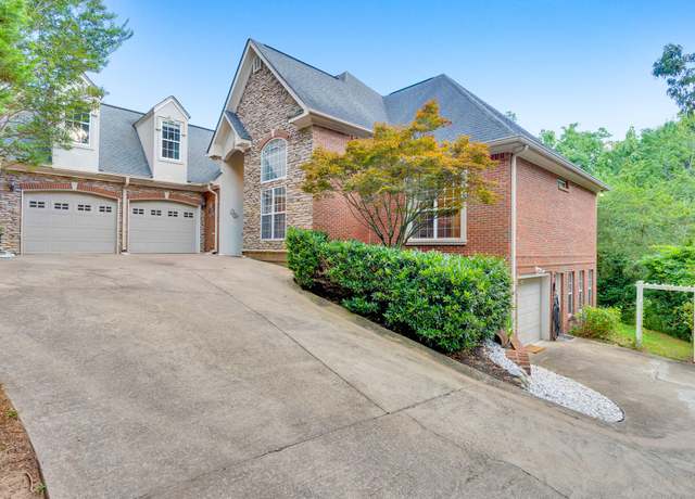 Property at 3114 Forest Shadows Dr, Chattanooga, TN 37421, 4 beds, 4 baths