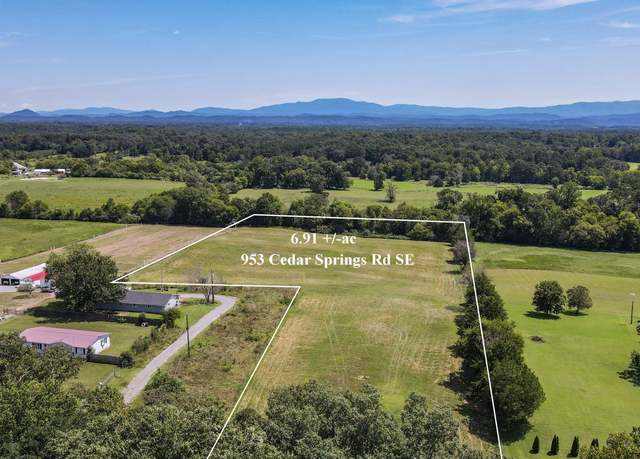 Property at 953 Cedar Springs Rd SE, Cleveland, TN 37323