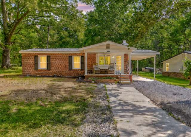 Property at 3939 Miller Dr NE, Dalton, GA 30721, 2 beds, 1 bath