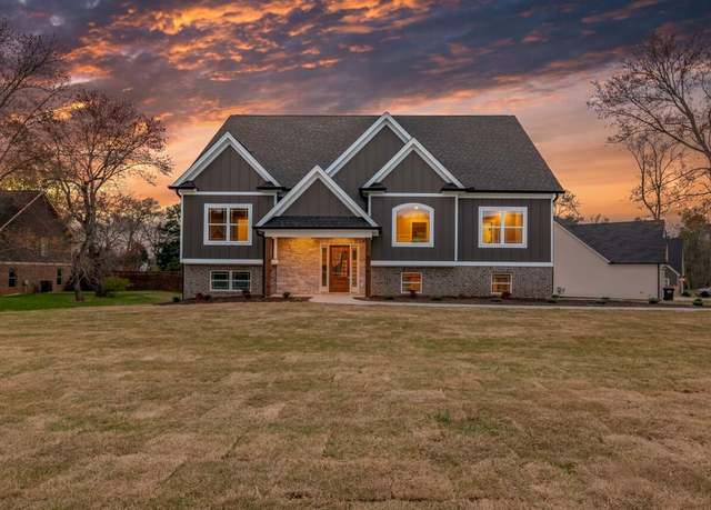 Property at 50 Windy Oak Dr, Rock Spring, GA 30739, 5 beds, 3 baths