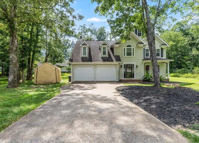 Property at 2416 Mourning Dove Ln, Signal Mountain, TN 37377, 4 beds, 2.5 baths