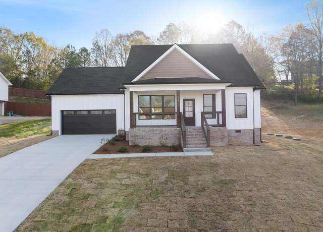 Property at 110 Pine Dr, Ringgold, GA 30736, 3 beds, 3 baths