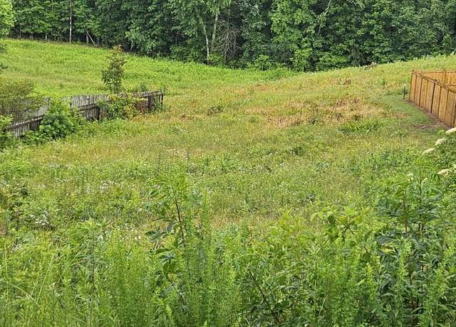 Property at 1724 Magnum Ln #12, Soddy Daisy, TN 37379