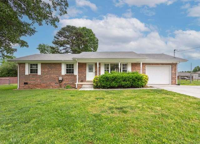 Property at 202 Ann St, Dayton, TN 37321, 3 beds, 2 baths