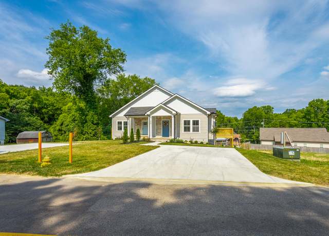 Property at 2165 Shepherd Rd, Chattanooga, TN 37421, 3 beds, 2.5 baths