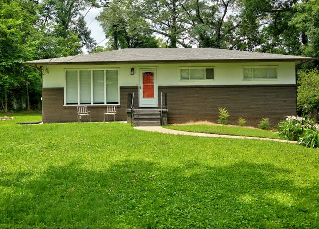 Property at 3011 Wilcox Blvd, Chattanooga, TN 37411, 3 beds, 2.5 baths