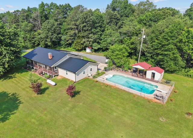 Property at 142 Holli Bird Ln, Ringgold, GA 30736, 4 beds, 2 baths