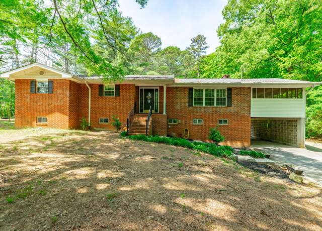 Property at 1590 Peavine Rd, Rock Spring, GA 30739, 4 beds, 2.5 baths