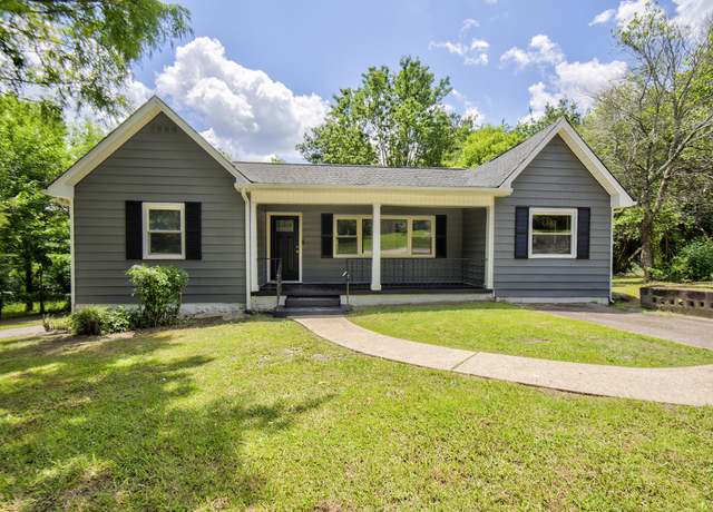 Property at 1728 John Ross Rd, Chattanooga, TN 37412, 3 beds, 1.5 baths