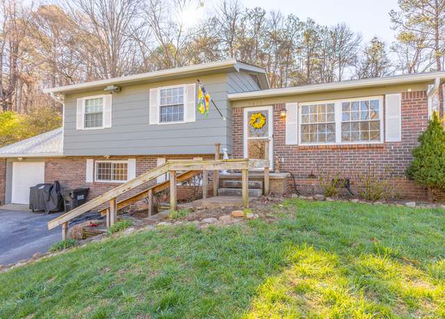 Property at 5892 Stonewall Dr, Harrison, TN 37341, 3 beds, 1.5 baths