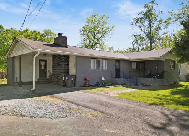 Property at 206 E Indiana St, Lafayette, GA 30728, 4 beds, 2 baths