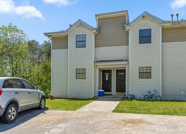 Property at 4827 Brighton Ln, Hixson, TN 37343, 8 beds, 9 baths