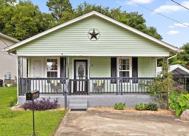 Property at 151 Lewis St, Soddy Daisy, TN 37379, 2 beds, 1 bath