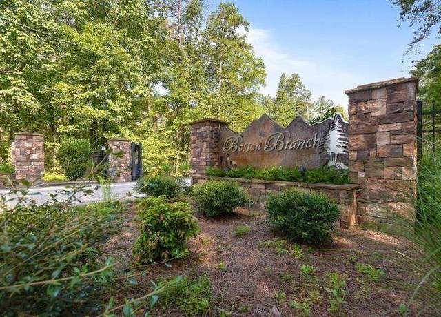 Property at 2345 Little Bend Rd, Signal Mountain, TN 37377, 4 beds, 3 baths