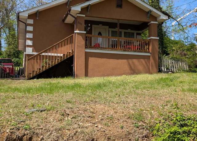 Property at 1111 Jarvis Ave, Chattanooga, TN 37411, 3 beds, 1 bath