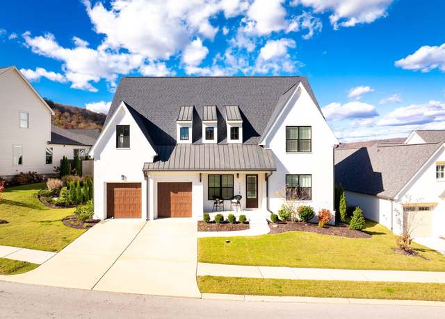 Property at 1206 Leconte Cir, Chattanooga, TN 37419, 3 beds, 3.5 baths