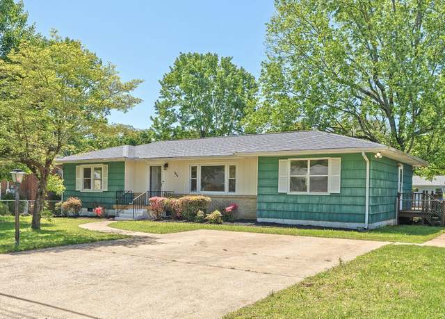 Property at 5410 Sunny Dell Ln, Chattanooga, TN 37412, 3 beds, 2 baths