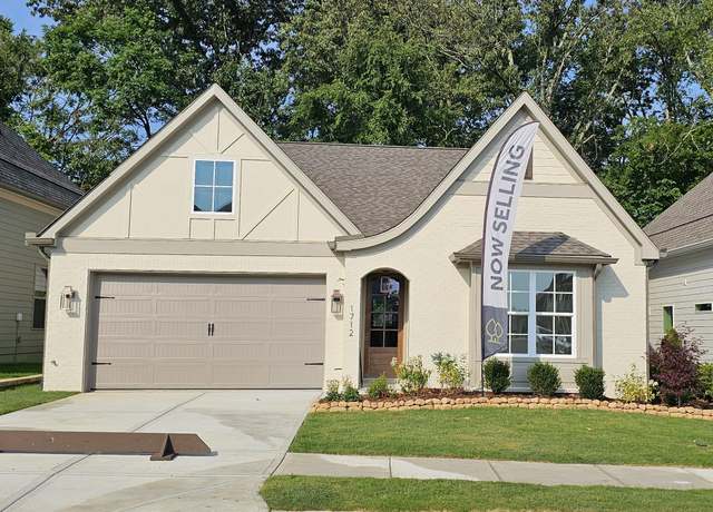 Property at 28 Emmeline Way, Hixson, TN 37343, 3 beds, 3 baths