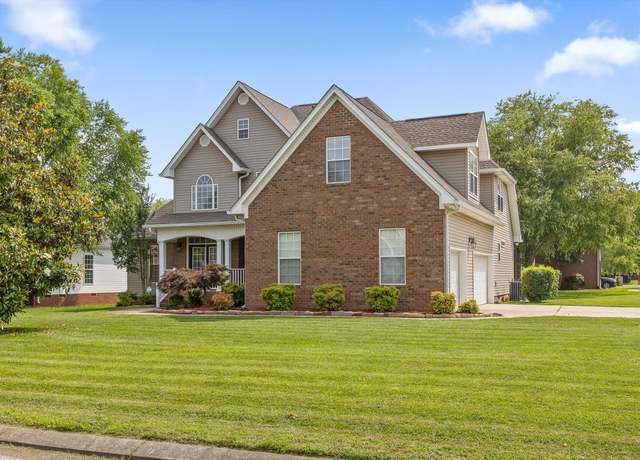 Property at 7514 Tranquility Dr, Ooltewah, TN 37363, 4 beds, 2.5 baths