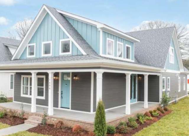 Property at 1600 Anderson Ave, Chattanooga, TN 37404, 3 beds, 2.5 baths