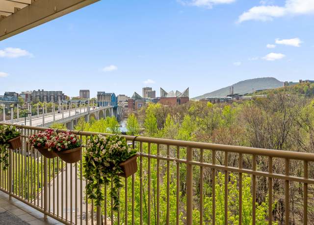 Property at 4 Cherokee Blvd #405, Chattanooga, TN 37405, 2 beds, 2 baths