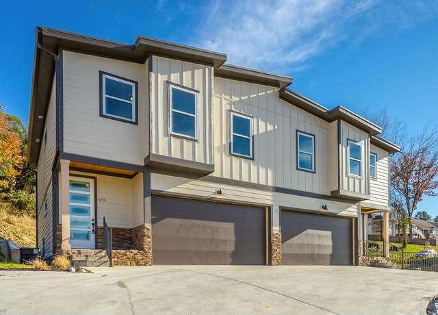 Property at 650 Ladd Ave, Chattanooga, TN 37405, 4 beds, 2.5 baths