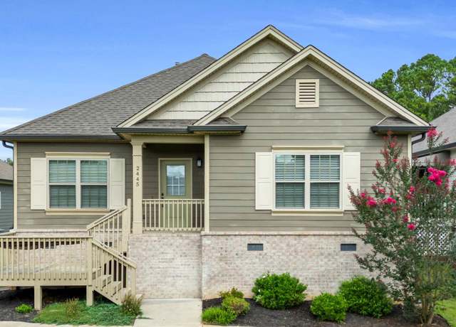 Property at 2445 Inverness Dr NW, Cleveland, TN 37312, 3 beds, 2 baths