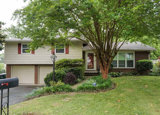 Property at 3426 Myra Ave, Chattanooga, TN 37412, 3 beds, 2 baths