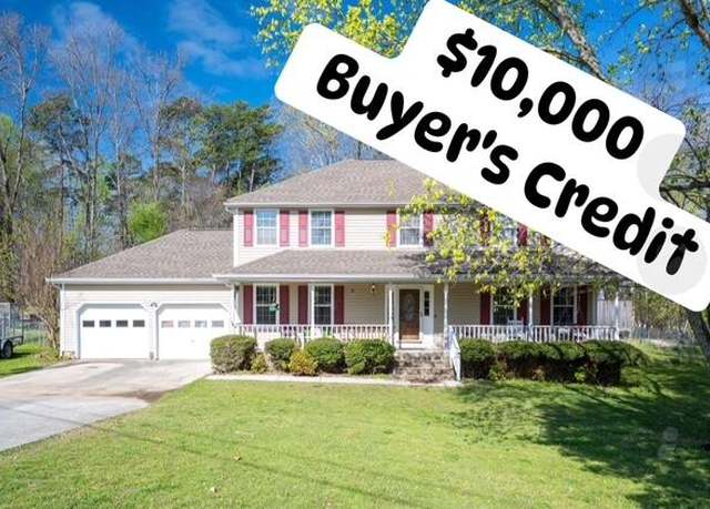 Property at 843 Debbie Ln, Ringgold, GA 30736, 4 beds, 2.5 baths