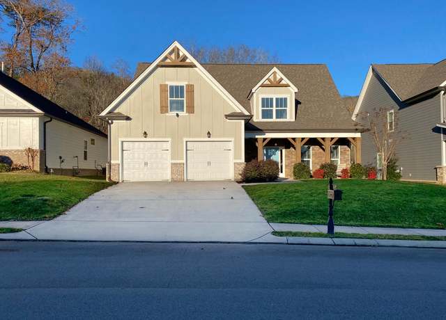 Property at 595 Deer Valley Dr, Hixson, TN 37343, 4 beds, 2.5 baths