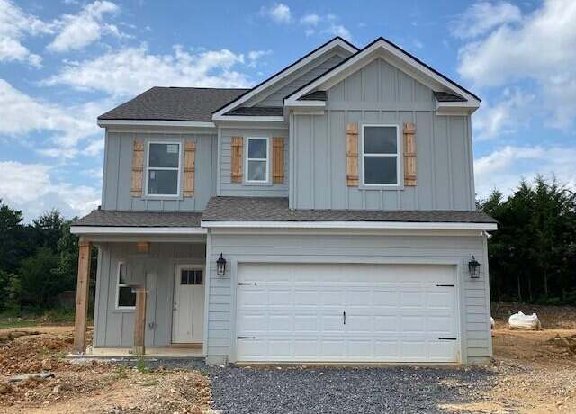 Property at 8233 Shrewsbury Ln, Ooltewah, TN 37363, 4 beds, 3 baths