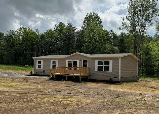 Property at 736 Old Cemetery Rd, Madisonville, TN 37354, 3 beds, 2 baths