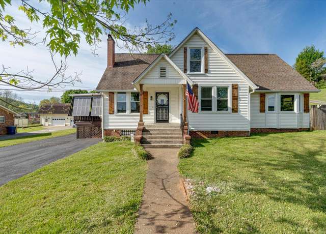 Property at 10 Glenron St, Chattanooga, TN 37415, 3 beds, 2 baths