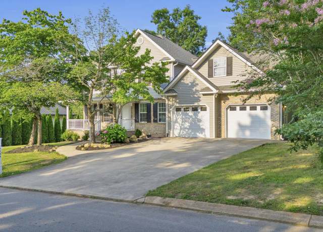 Property at 10298 Baker Boy Dr, Ooltewah, TN 37363, 4 beds, 2.5 baths
