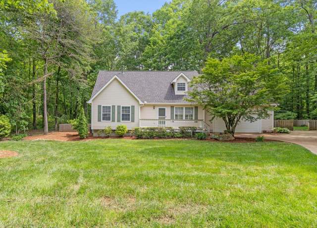 Property at 1623 Devlan Forest Ln, Signal Mountain, TN 37377, 3 beds, 2.5 baths