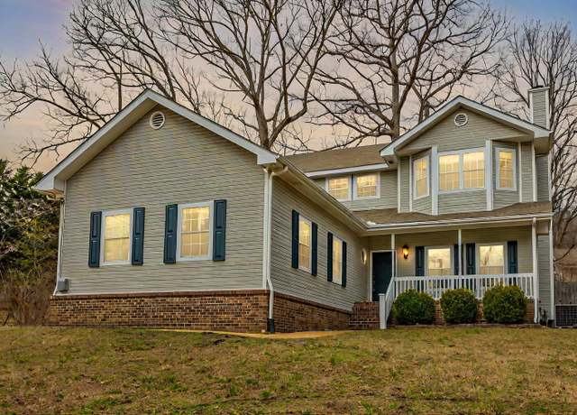 Property at 302 Mcfarland Rd, Lookout Mountain, GA 30750, 3 beds, 2.5 baths