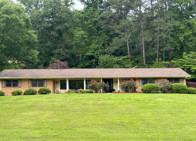 Property at 1208 Johnson Rd, Chickamauga, GA 30707, 3 beds, 3 baths