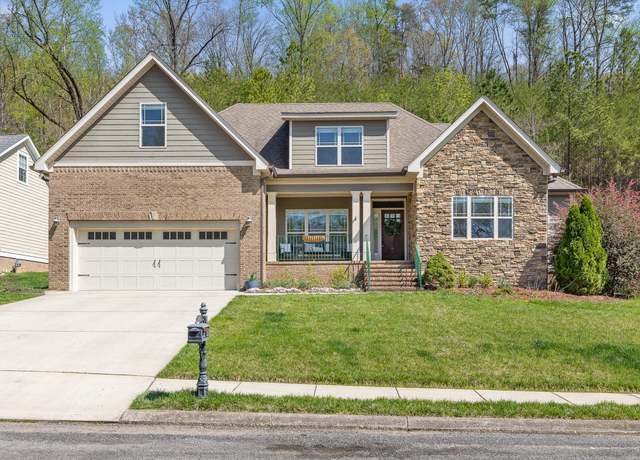 Property at 740 Shearer Cove Rd, Chattanooga, TN 37405, 4 beds, 3.5 baths