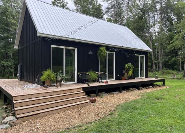 Property at 3362 W Cove Rd, Chickamauga, GA 30707, 2 beds, 1 bath