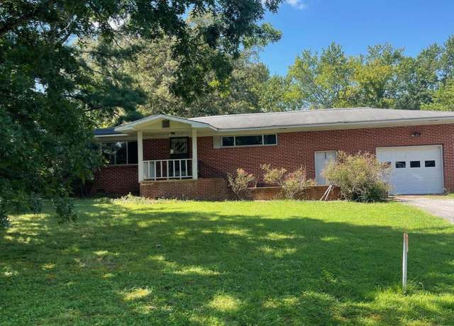 Property at 9543 E Brainerd Rd, Chattanooga, TN 37421, 3 beds, 2 baths
