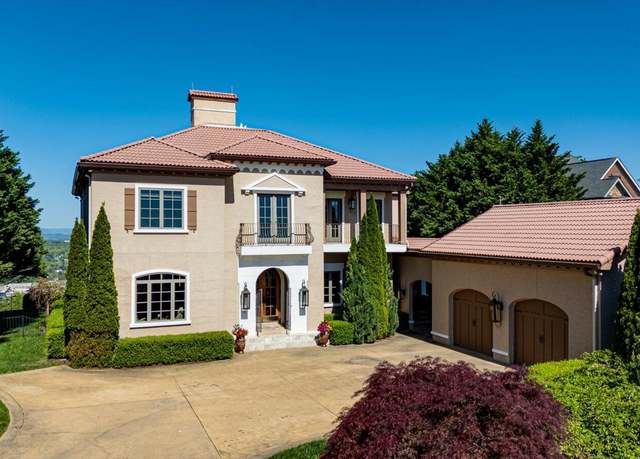 Property at 2295 Heavenly View Vw, Ooltewah, TN 37363, 3 beds, 4 baths