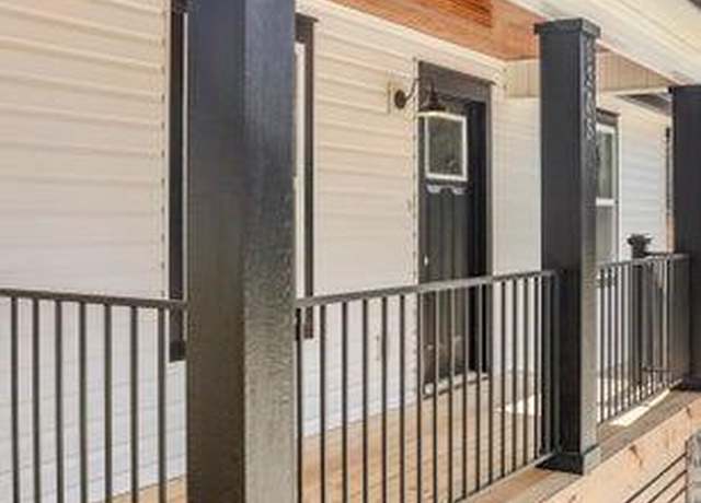 Property at 12054 Old Dayton Pike, Soddy Daisy, TN 37379, 3 beds, 2 baths