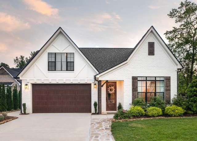 Property at 139 Nature Trl, Soddy Daisy, TN 37379, 4 beds, 3 baths