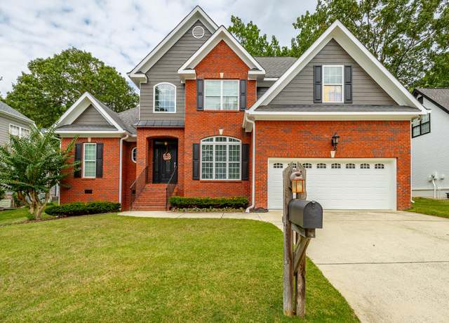 Property at 106 Woodpecker Pl, Ringgold, GA 30736, 4 beds, 2.5 baths