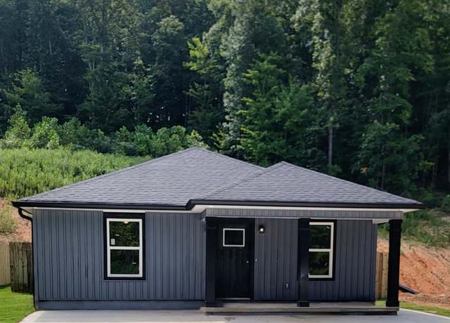 Property at 12052 Old Dayton Pike, Soddy Daisy, TN 37379, 3 beds, 2 baths