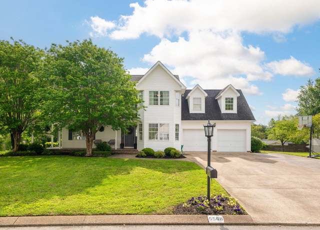 Property at 5568 Bryar Rose Dr, Ooltewah, TN 37363, 4 beds, 2.5 baths