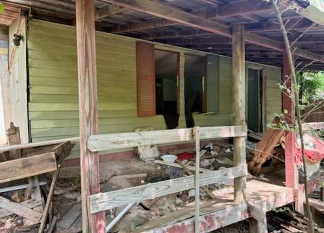 Property at 137 Watt Rd, Sweetwater, TN 37874, 3 beds, 1 bath
