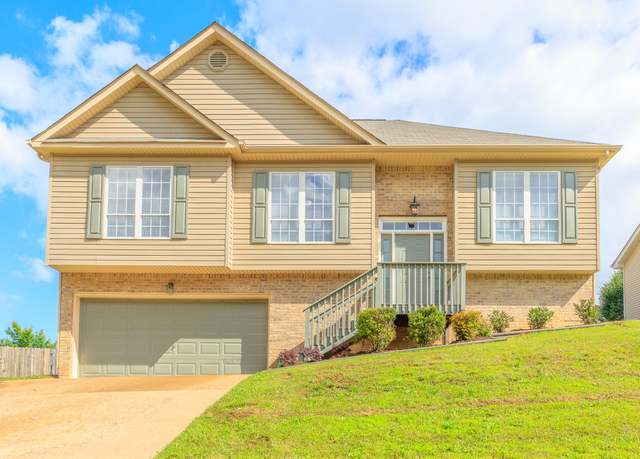 Property at 219 Brently Woods Dr, Chattanooga, TN 37421, 3 beds, 2 baths