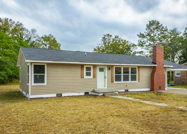 Property at 1120 Dennis Ave, Jasper, TN 37347, 4 beds, 2 baths