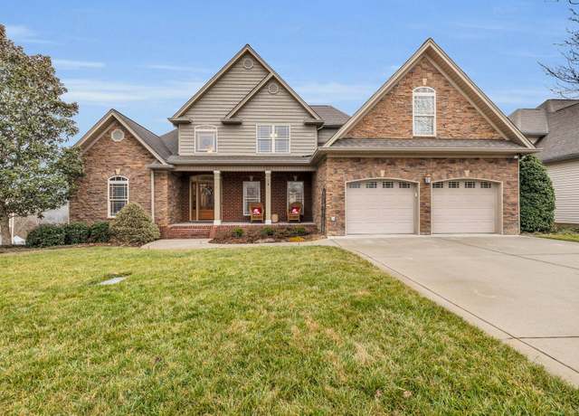 Property at 1473 Jays Ct, Soddy Daisy, TN 37379, 4 beds, 2.5 baths